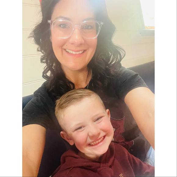 Meet your Posher, Joanne - Picture 1 of 1